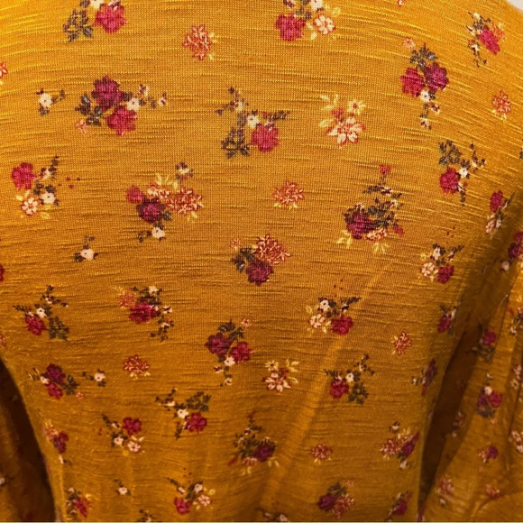 Farmers Market by One World 3/4 Sleeve Smocked Front Peasant Blouse Size Small - Picture 12 of 12